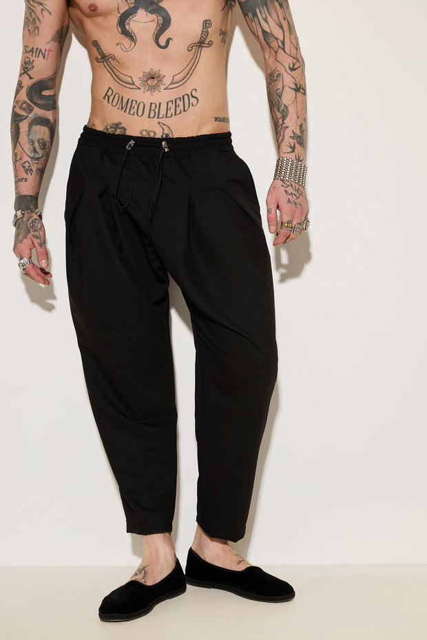 Stefan Black Alien Pants SS24