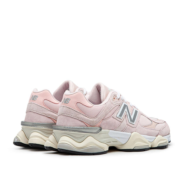 New Balance 9060 Pink