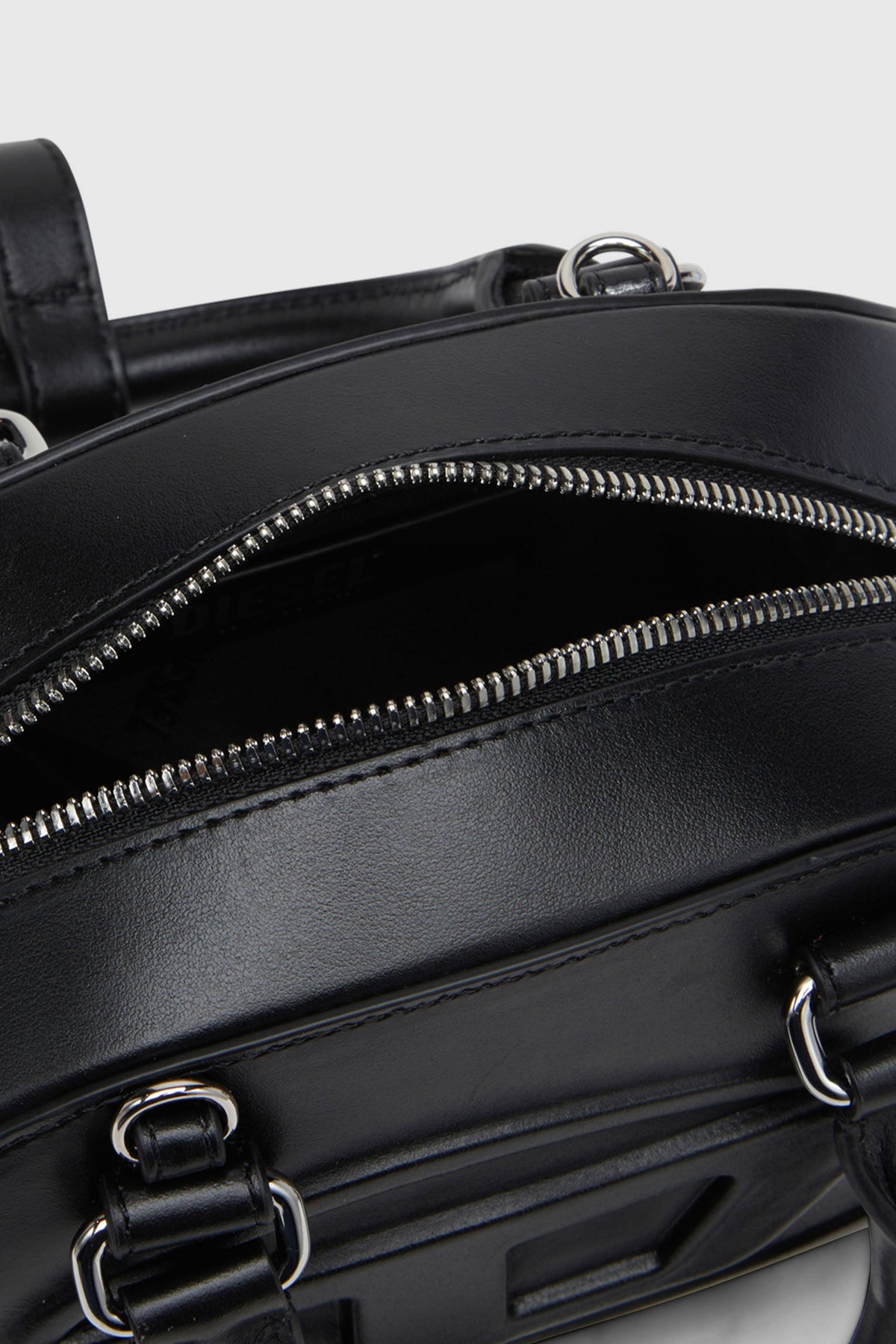Diesel 1DR Dome-Leather Small bowling bag