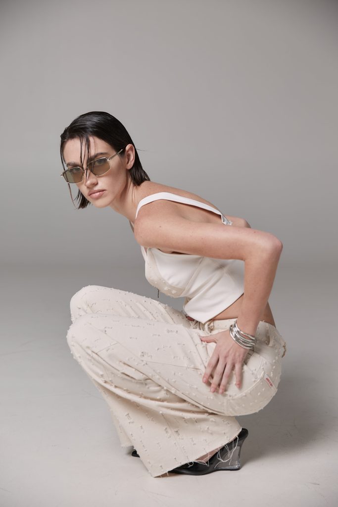 Jardin De Vanite Distressed Jeans