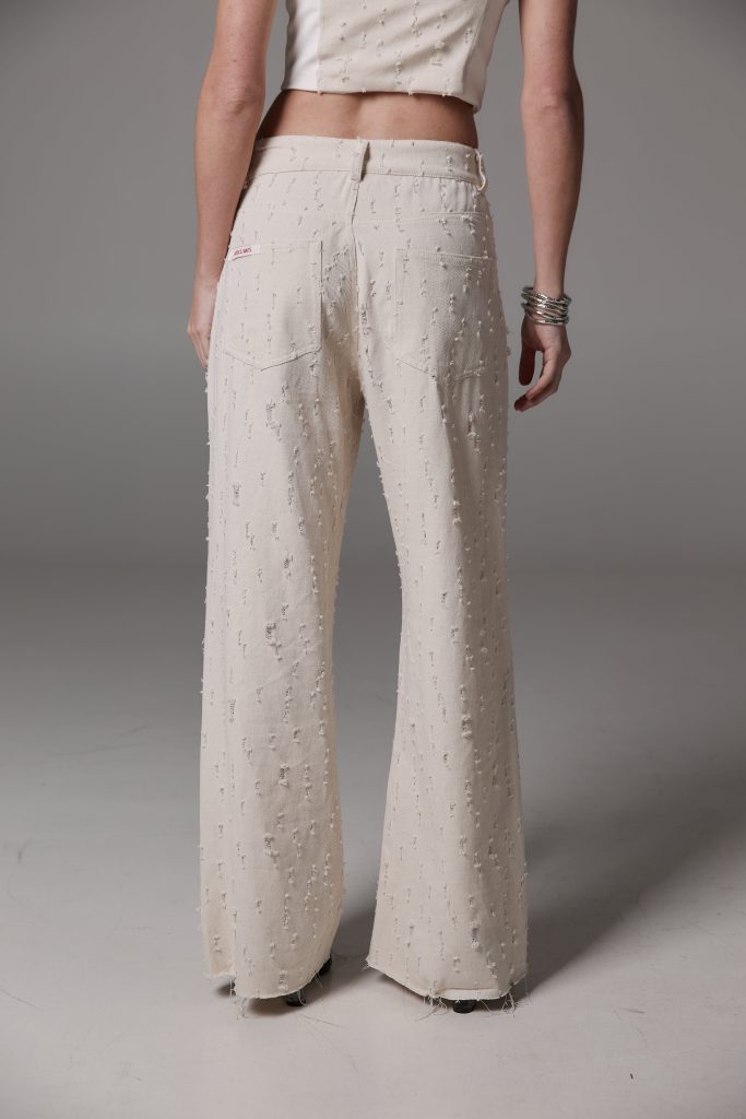 Jardin De Vanite Distressed Jeans