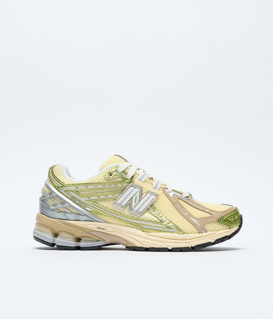 New Balance 1906R