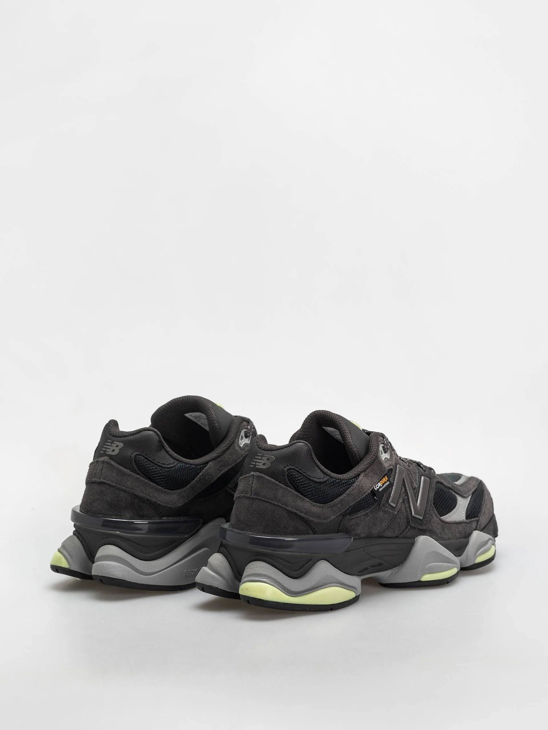 New Balance U90602P8