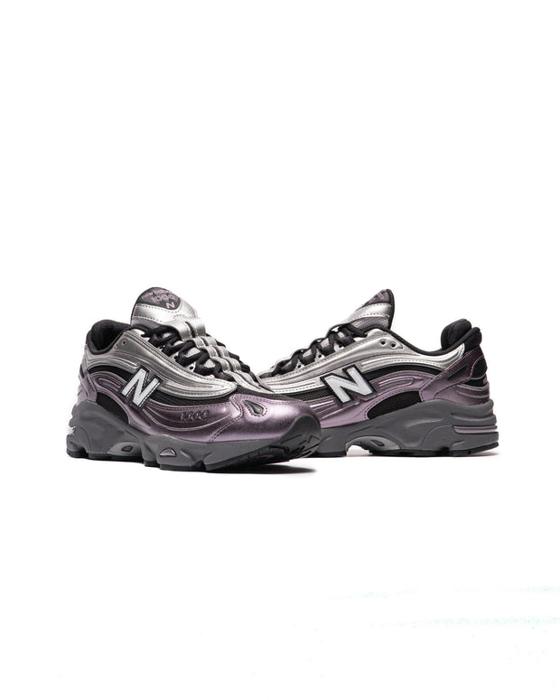 New Balance M1000EGY