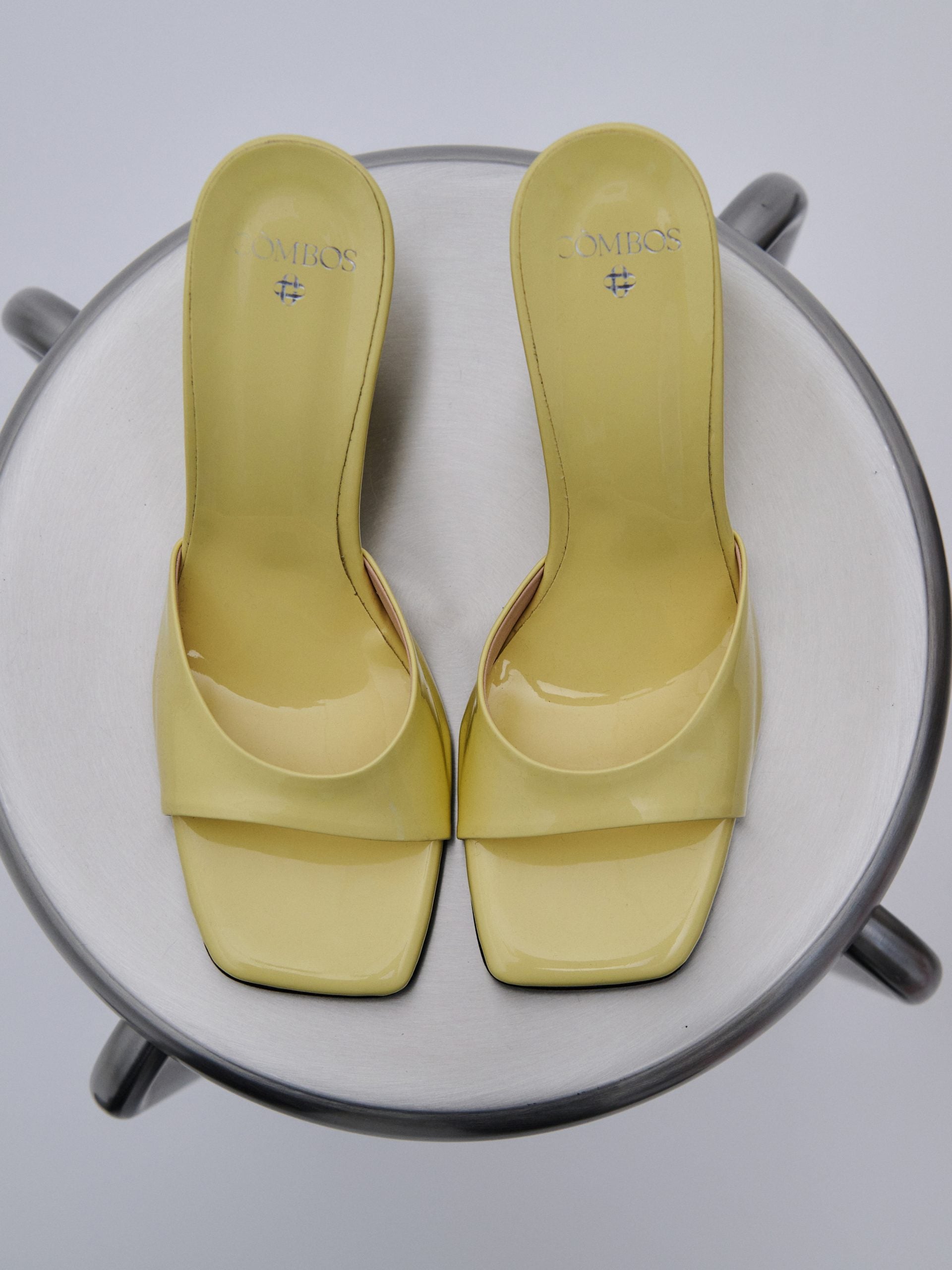 Combos Mules Square Toe Yellow