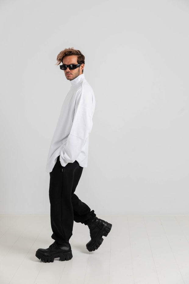 Genderfluid White long-sleeved Oversized A/W