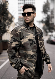 Frilivin Camoflauge Jacket Oversize A/W