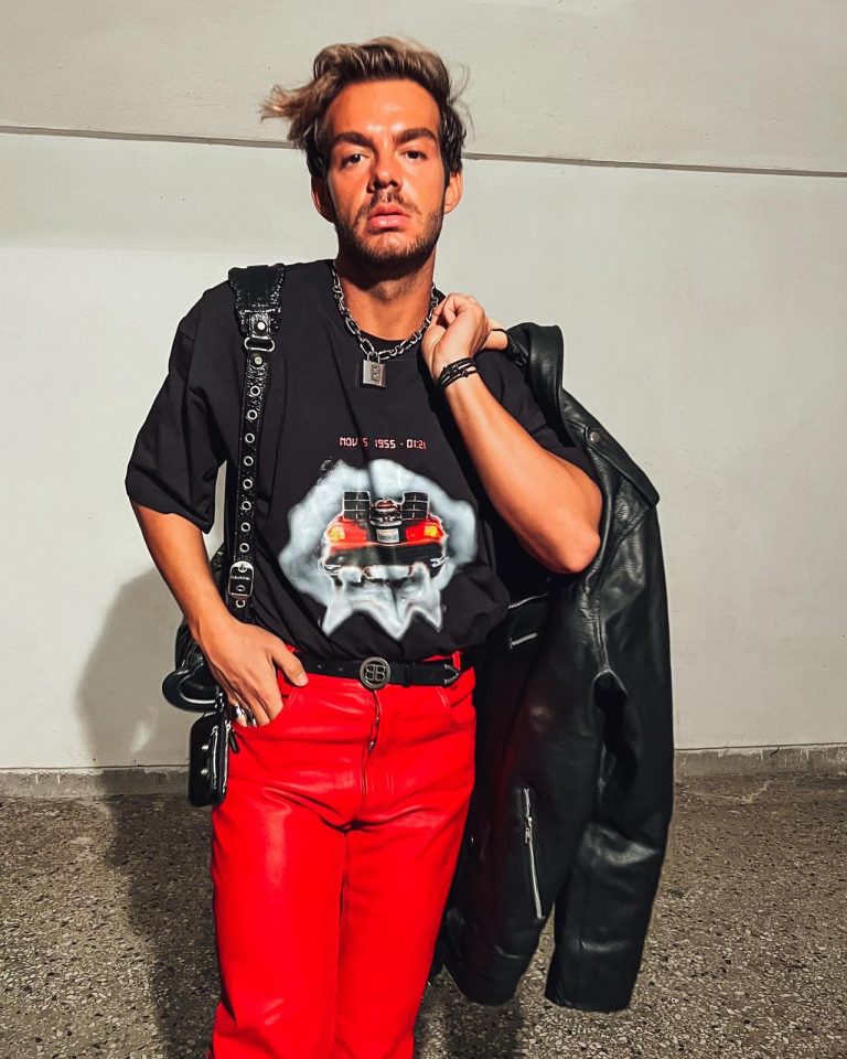 Genderfluid 'Back to the Future'